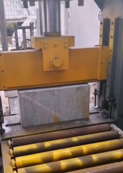 自然面劈石機生產(chǎn)流程